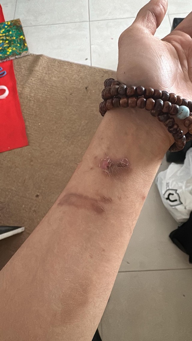 Diễn viên Việt gặp hoả hoạn vì nguyên nhân nhiều người mắc phải, nhìn cảnh hiện trường mà giật mình- Ảnh 2.