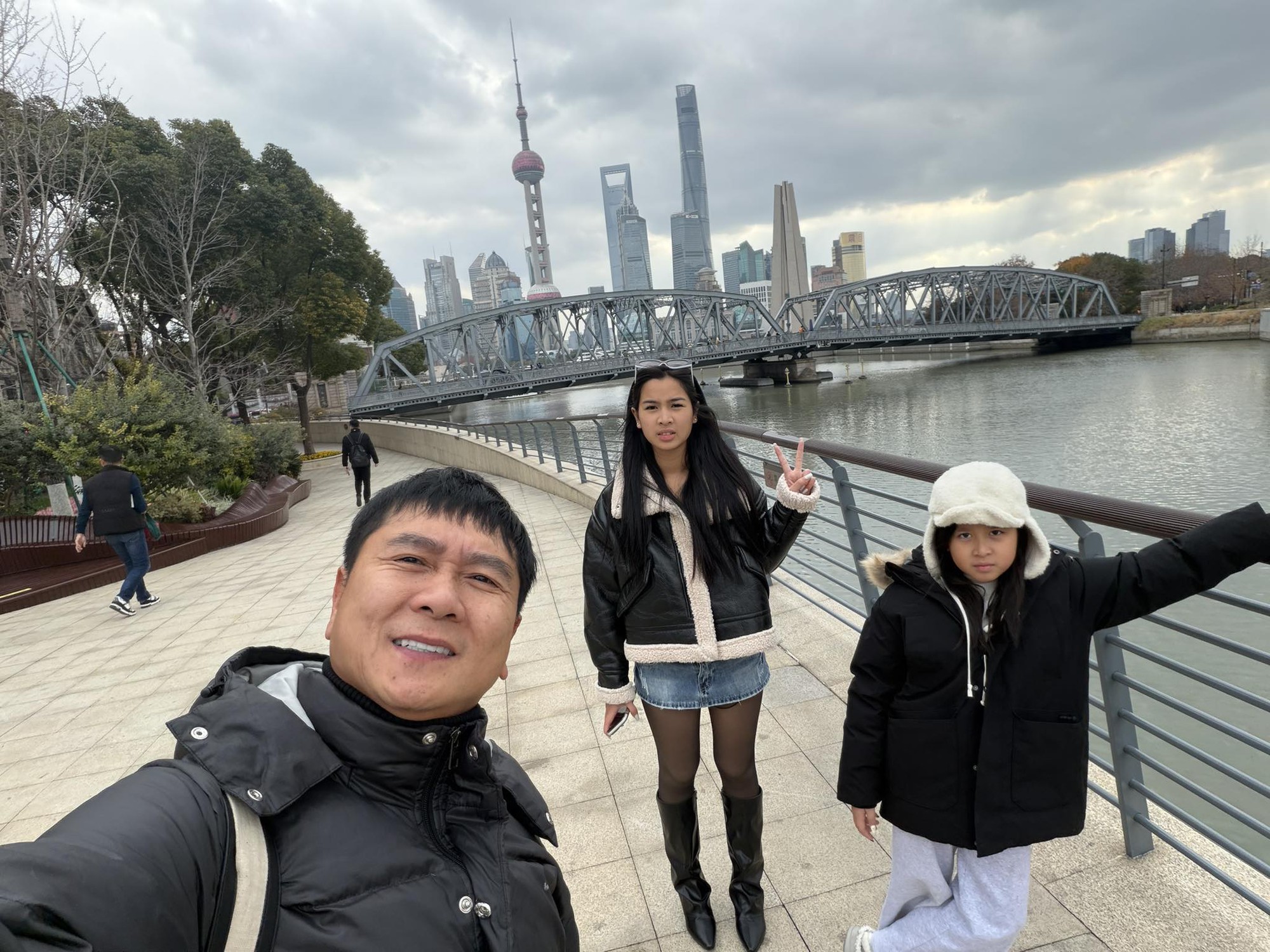 Thêm 1 cặp Vbiz tái hợp hậu ly hôn?- Ảnh 1.