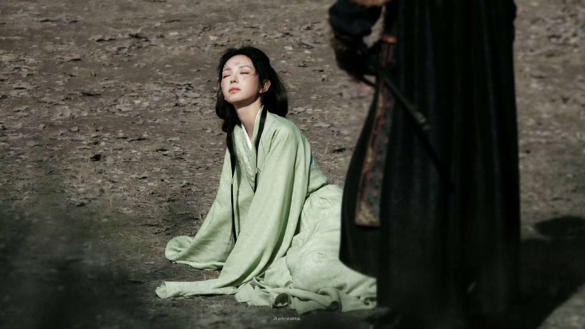 Chưa thấy ai bị đánh bầm dập lại đẹp gấp 100 lần như mỹ nhân này: Visual sang xịn mịn, càng thảm càng phong thần- Ảnh 1.