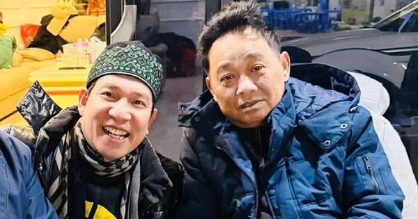 Đây rồi hình ảnh mới nhất của "Ngọc Hoàng" Quốc Khánh, ngồi ăn lẩu cùng Táo Kinh Tế giữa giá rét Hà Nội 61130326215191627524981853036425955460817735n 1767829918849671305395 1767830465894 17678304662751500761560 34 0 356 615 crop 1767830512844160199300jpg