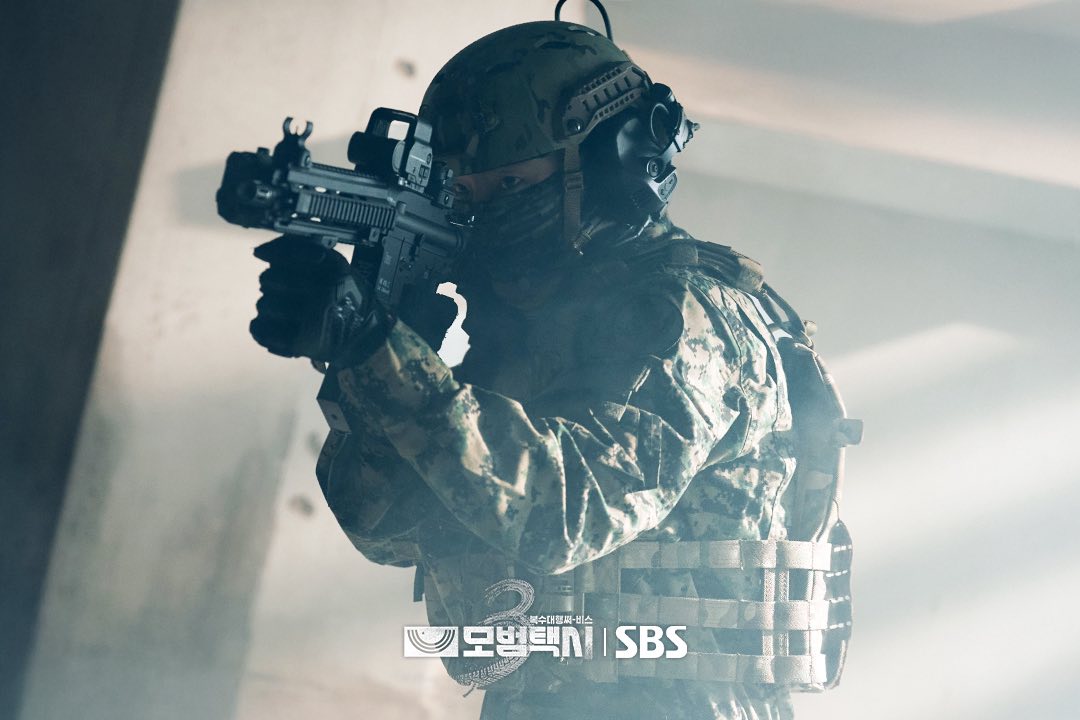 Màn cameo chấn động ở phim Hàn rating cao nhất cả nước: 1 phút mà hot bằng 16 tập cộng lại, cả MXH đảo điên- Ảnh 3.