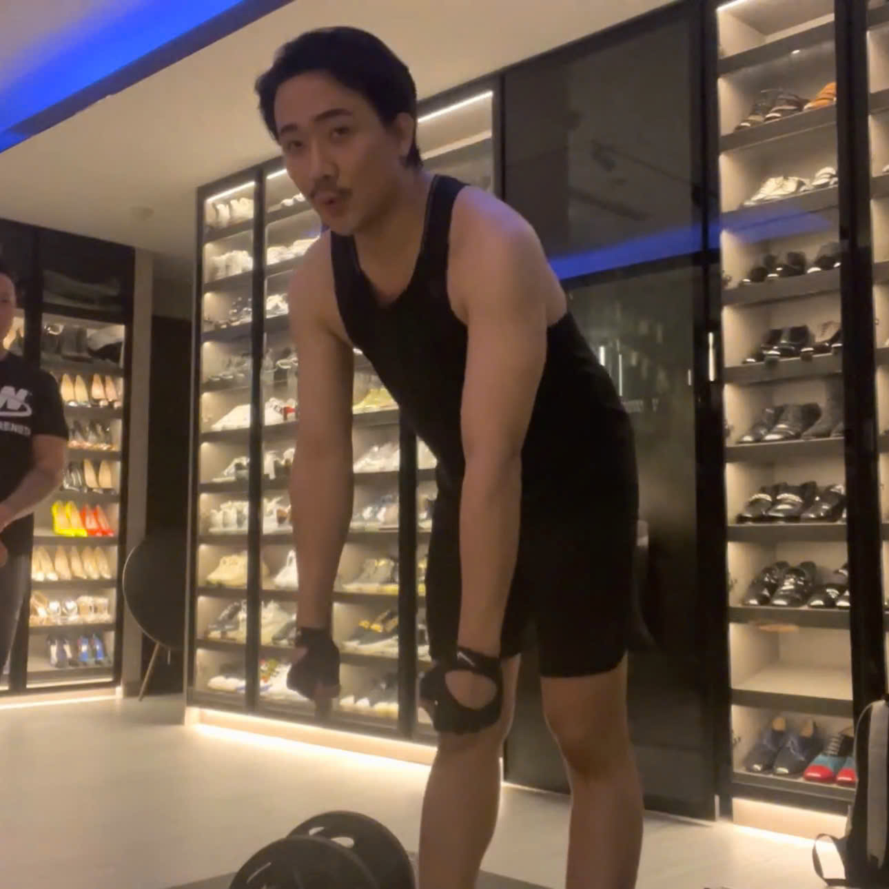 Trấn Thành bị bắt quả tang lúc 2 giờ sáng- Ảnh 4.