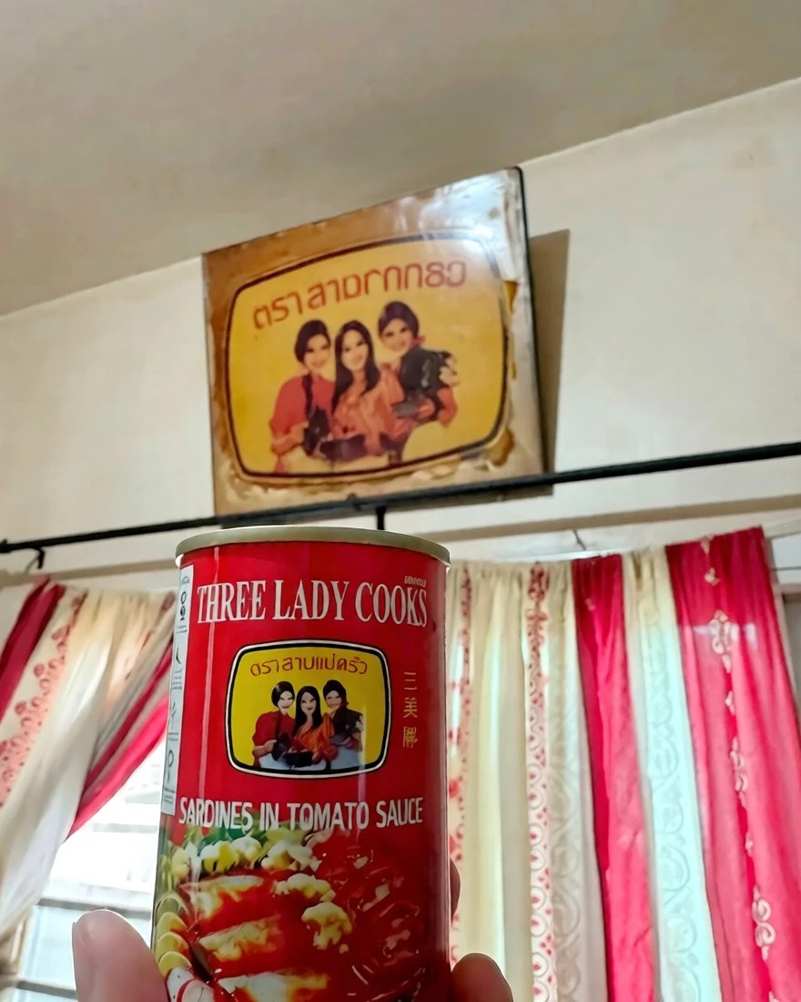 Cô gái trên bao bì cá hộp nổi tiếng -