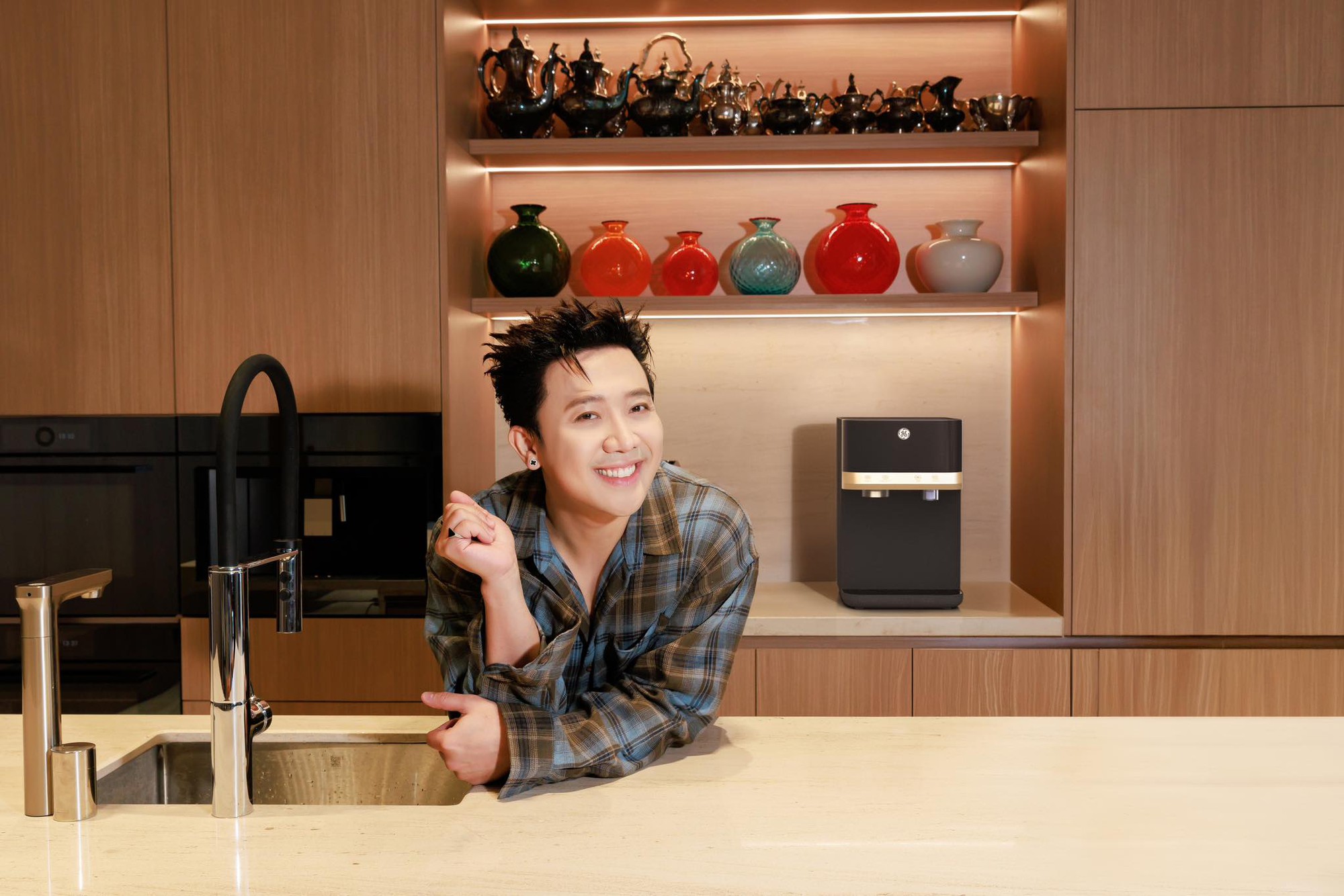 Chuyện gì đang xảy ra ở nhà của Trấn Thành?- Ảnh 1. Chuyện gì đang xảy ra ở nhà của Trấn Thành?- Ảnh 1.