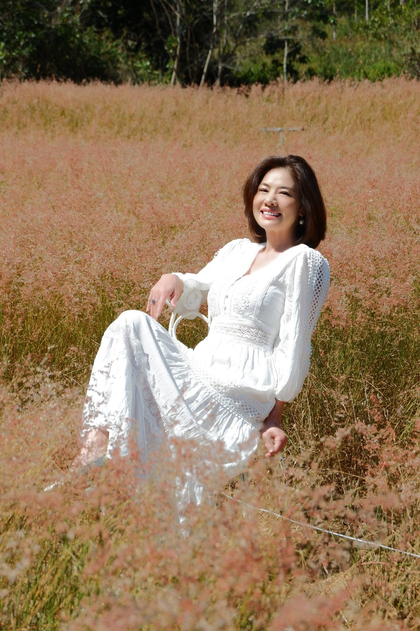 Cuộc sống tuổi 53 trẻ như 30 của nữ ca sĩ Việt nổi tiếng, 3 đời chồng, nhiều đàn ông theo đuổi- Ảnh 5.