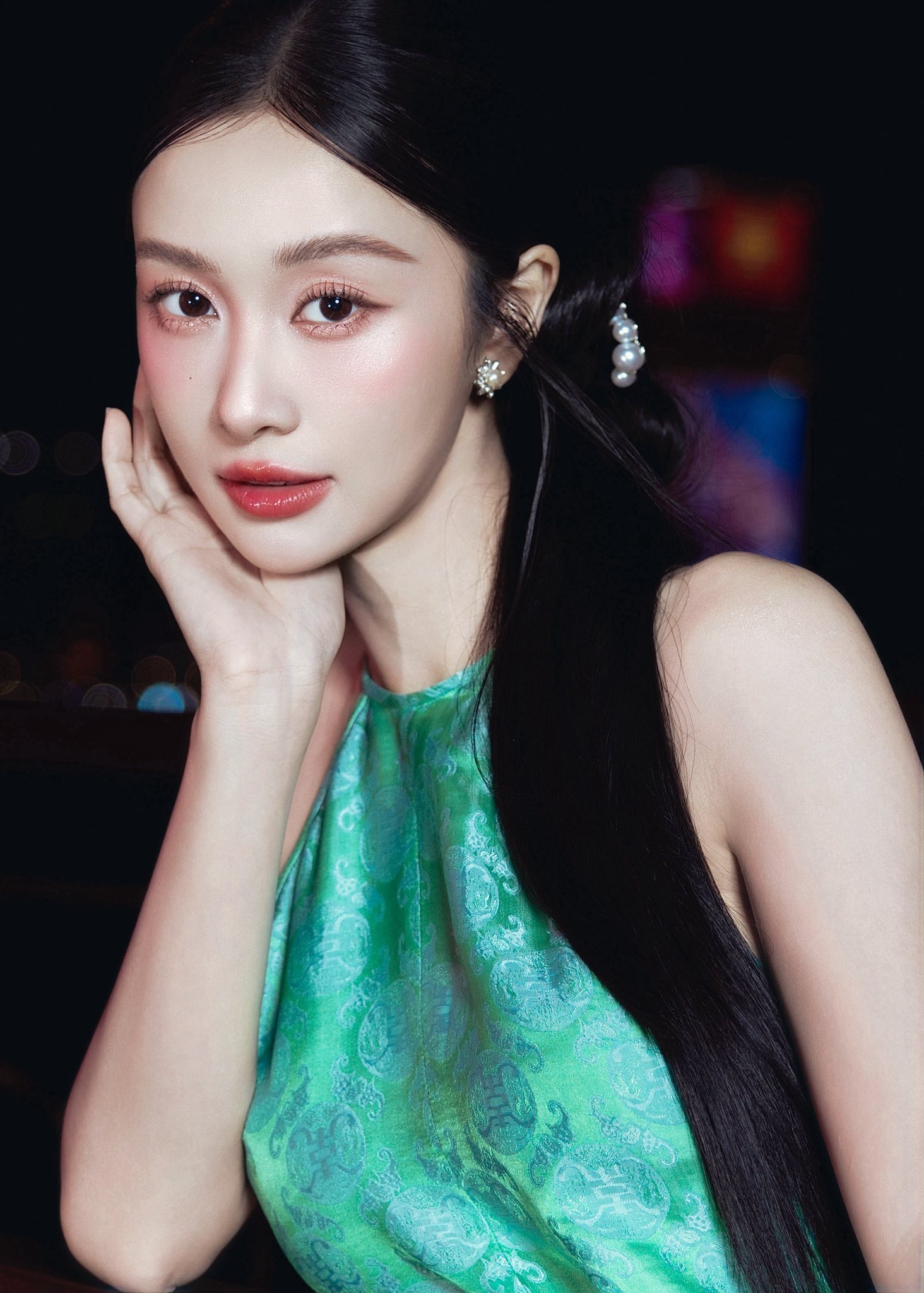 Vbiz có cặp sao nghi