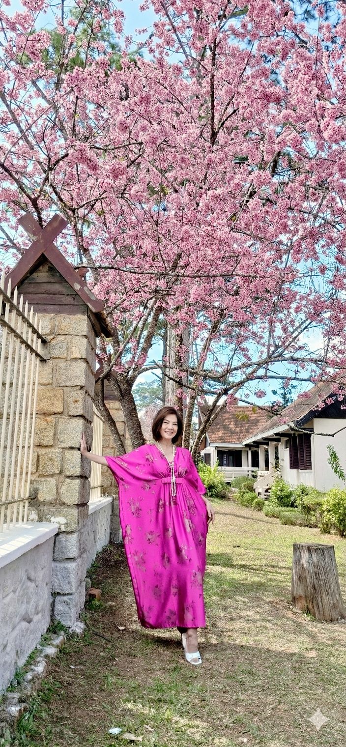 Cuộc sống tuổi 53 trẻ như 30 của nữ ca sĩ Việt nổi tiếng, 3 đời chồng, nhiều đàn ông theo đuổi- Ảnh 2.