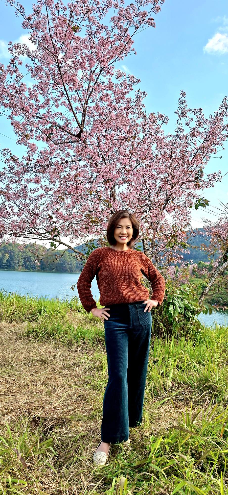 Cuộc sống tuổi 53 trẻ như 30 của nữ ca sĩ Việt nổi tiếng, 3 đời chồng, nhiều đàn ông theo đuổi- Ảnh 3.