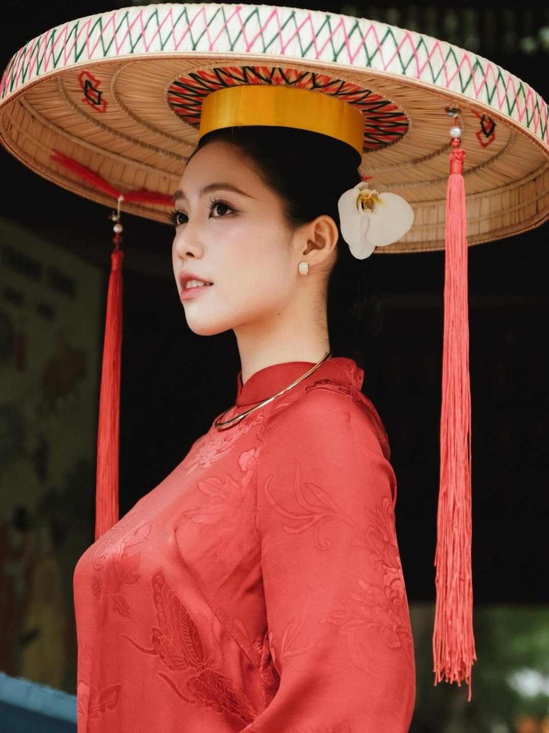 Dàn hoa, á hậu khoe dáng với áo dài Tết- Ảnh 11.