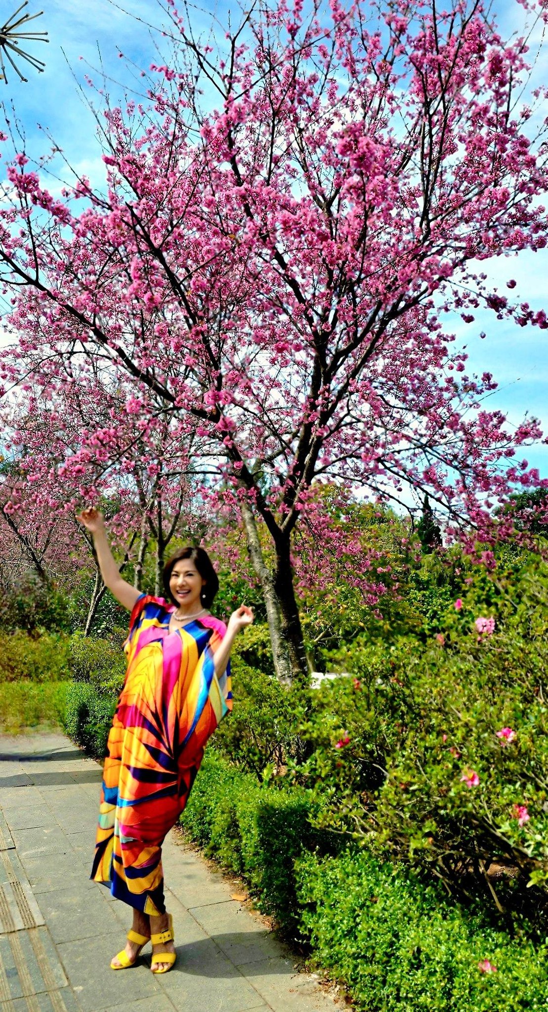 Cuộc sống tuổi 53 trẻ như 30 của nữ ca sĩ Việt nổi tiếng, 3 đời chồng, nhiều đàn ông theo đuổi- Ảnh 4.