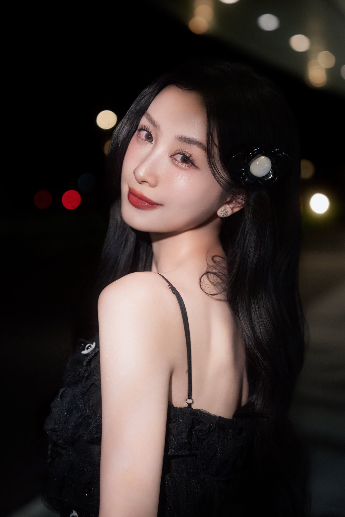 Vbiz có cặp sao nghi