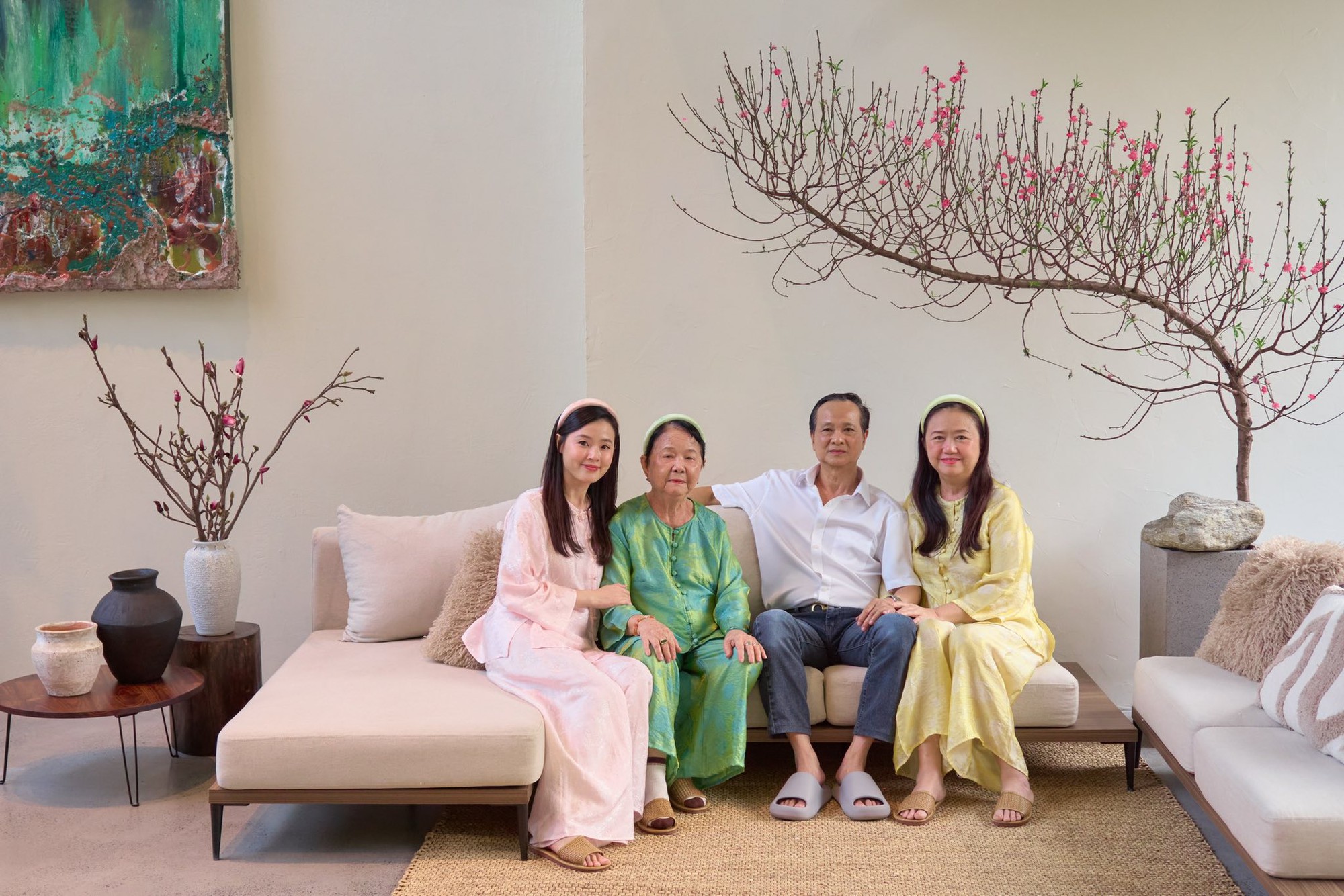 Midu khoe 1 thứ ngày cận Tết, netizen nhìn vào chốt luôn: Midu khoe 1 thứ ngày cận Tết, netizen nhìn vào chốt luôn: