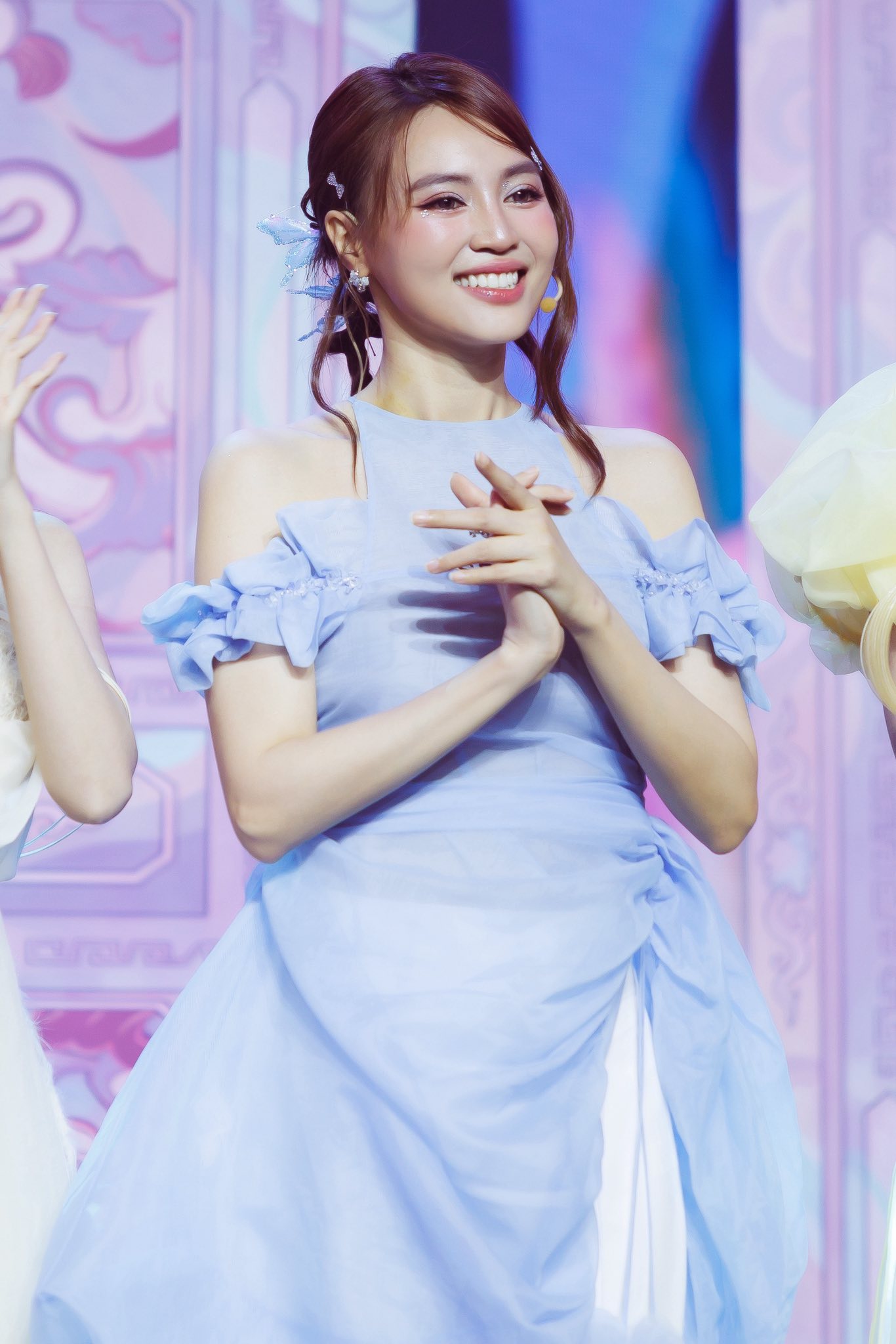 Mỹ nhân Việt duy nhất đổi đời nhờ cặp lông mày đặc biệt, nhan sắc hiện tại không có đẹp nhất chỉ có đẹp hơn- Ảnh 1.