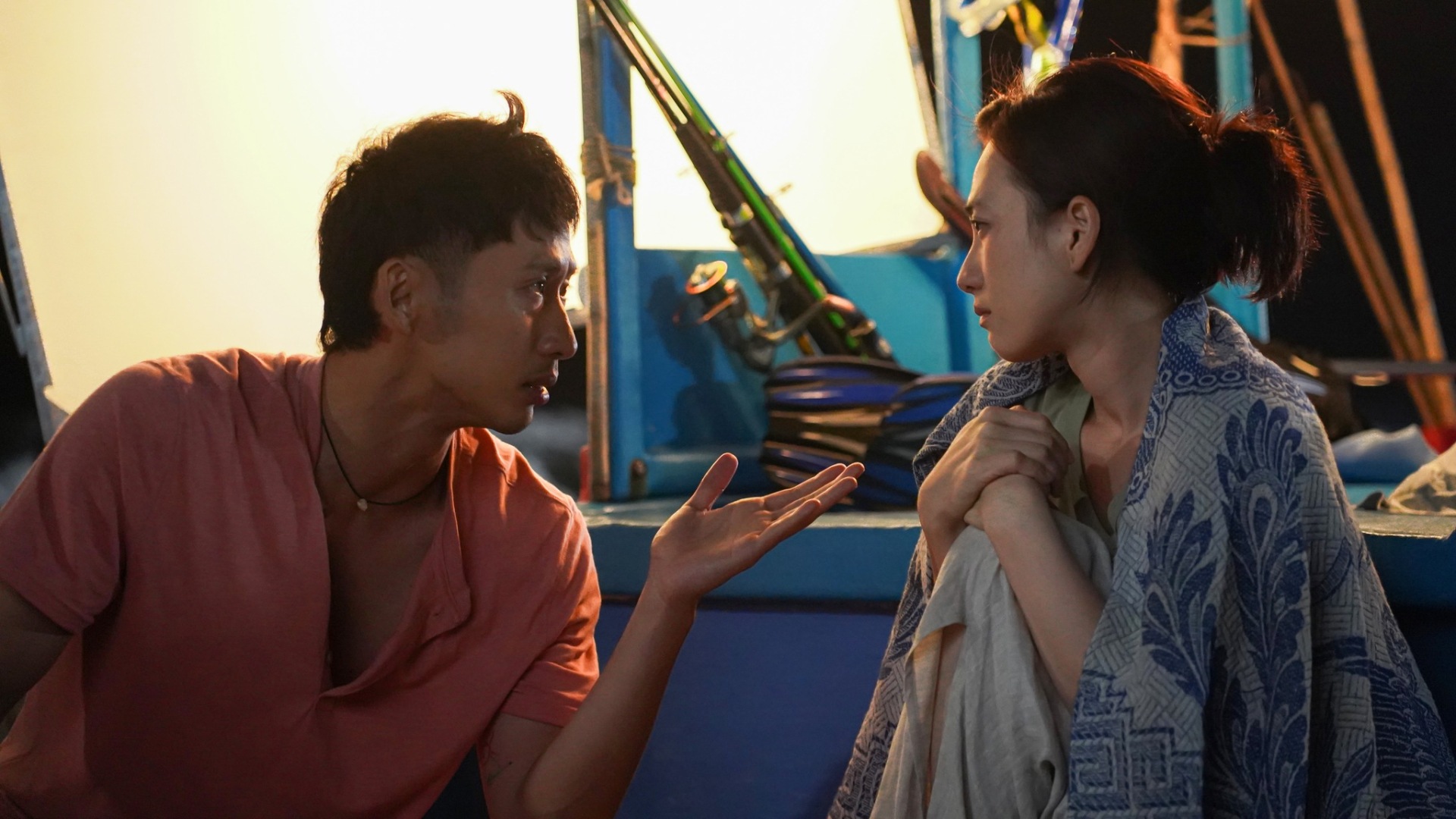 Tết xem phim Việt này đảm bảo cười mỏi miệng cả năm, nhìn cặp đôi đẹp nhất Vbiz yêu nhau mà cả nước tung hoa ăn mừng- Ảnh 1. Tết xem phim Việt này đảm bảo cười mỏi miệng cả năm, nhìn cặp đôi đẹp nhất Vbiz yêu nhau mà cả nước tung hoa ăn mừng- Ảnh 1.