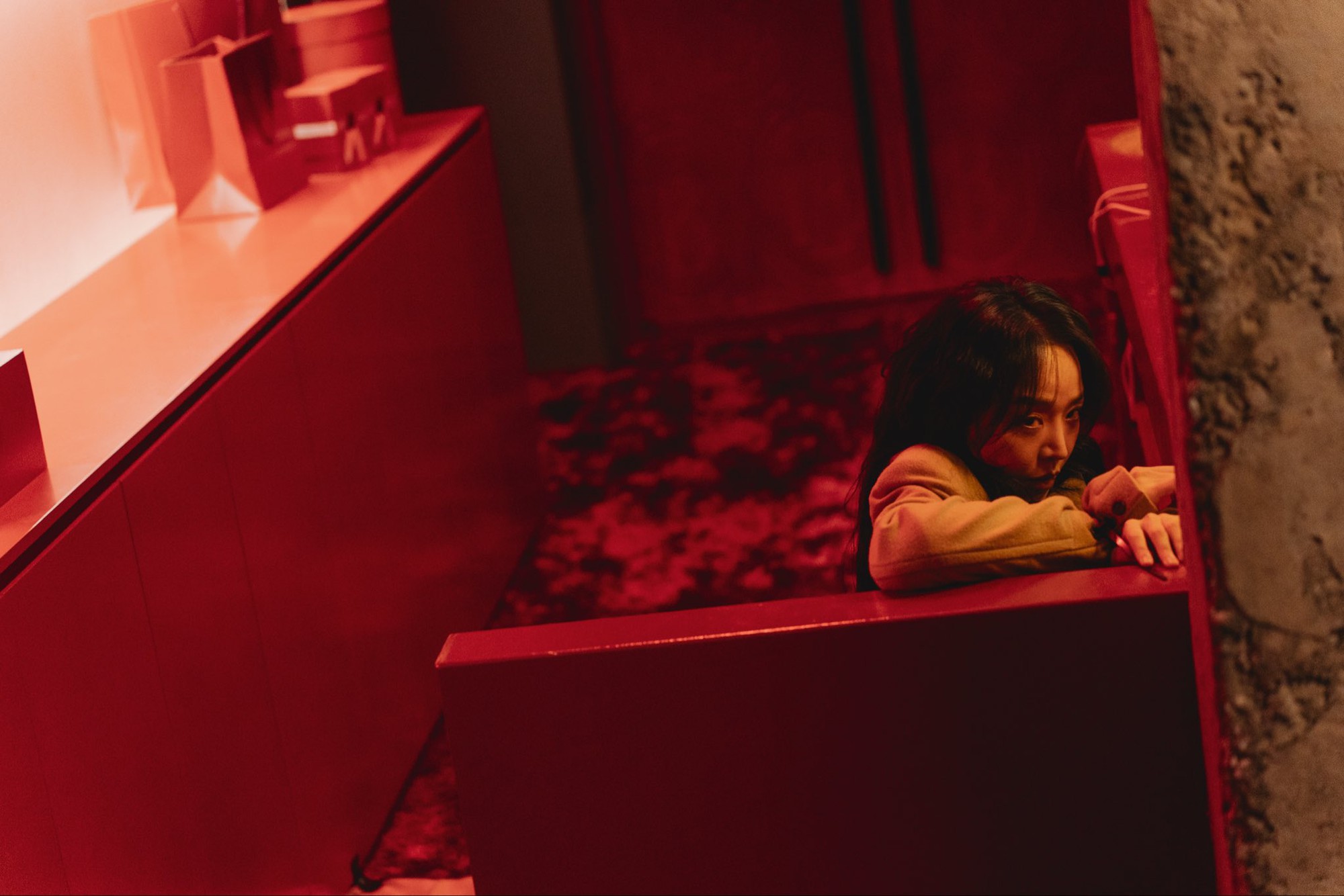 The Art of Sarah: Ván cờ danh tính cao tay của Shin Hye Sun, lừa người xem đến tận phút cuối- Ảnh 5.