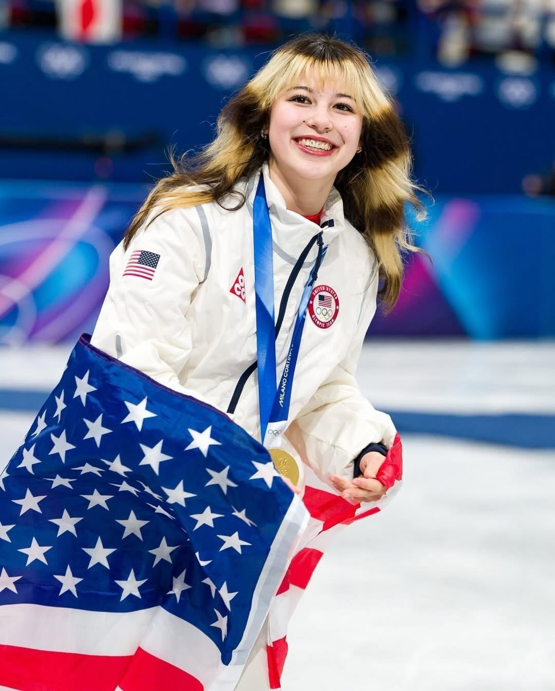 Dung mạo 'thiên thần băng' nổi loạn giúp Mỹ giải cơn khát vàng- Ảnh 3.