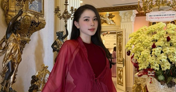 Hành động lạ của bà xã Phillip Nguyễn 635894465344192459009998404193932336949834910n 17714142935591867515902 1771421252264 17714212524791369751105 392 0 1023 1206 crop 17714213681991776680341jpg