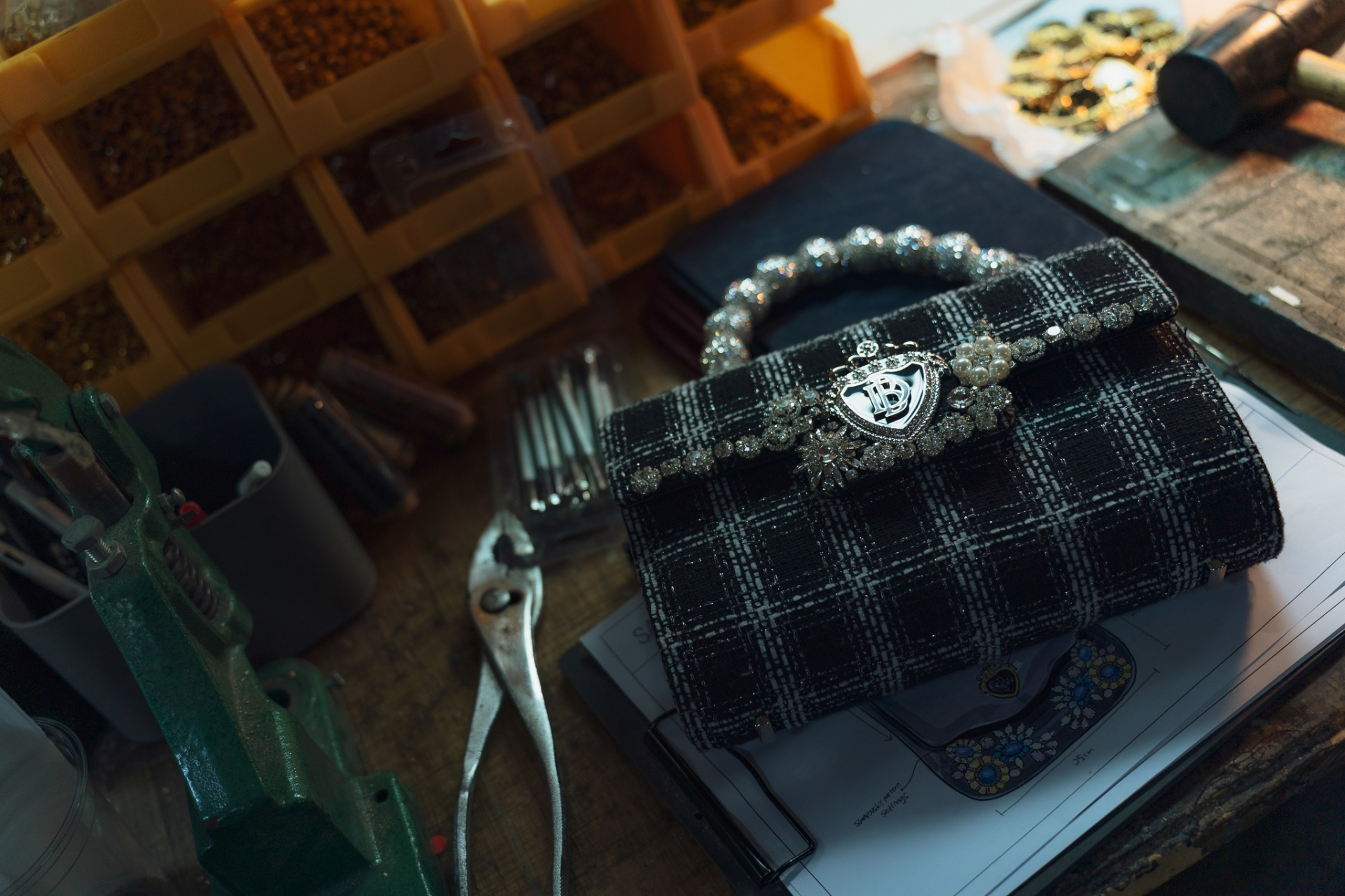 Hạt sạn to đùng trong The Art Of Sarah- Ảnh 3.