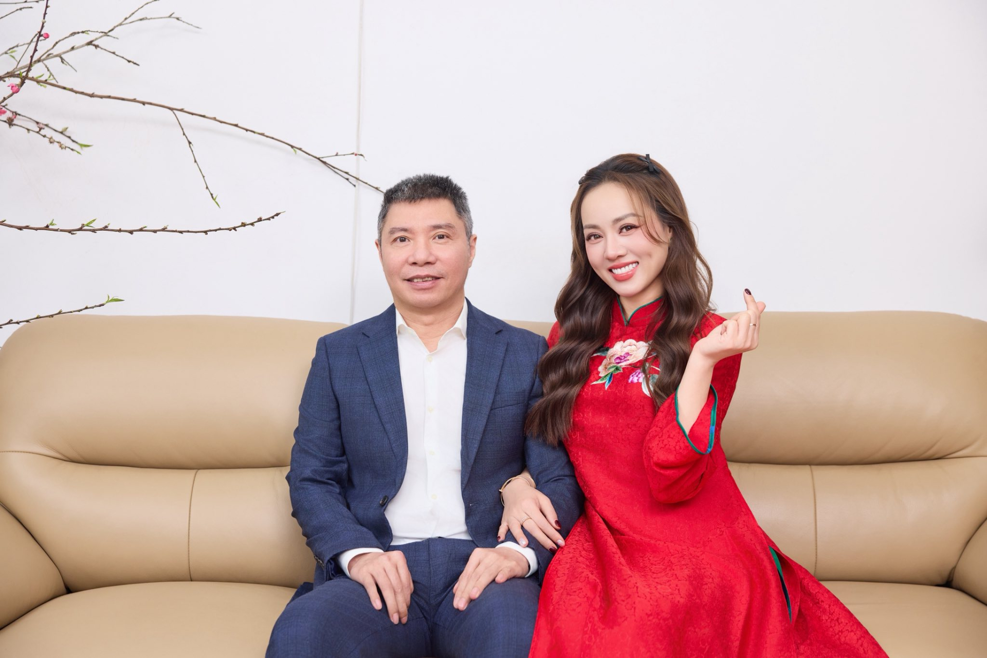 Nam NSND xin nghỉ chức Phó giám đốc: Vợ chăm như em bé, tuổi 53 ai chê béo là dỗi- Ảnh 2.