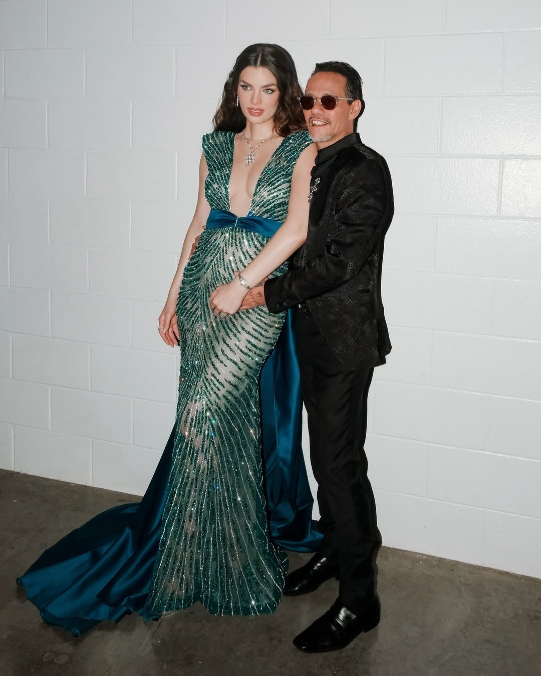 Á hậu Hoàn vũ mang bầu lần 2 với Marc Anthony- Ảnh 1.