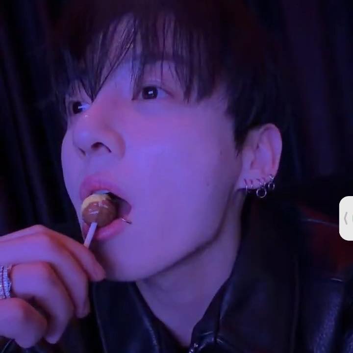 Jungkook (BTS) có đang ổn không?- Ảnh 1. Jungkook (BTS) có đang ổn không?- Ảnh 1.