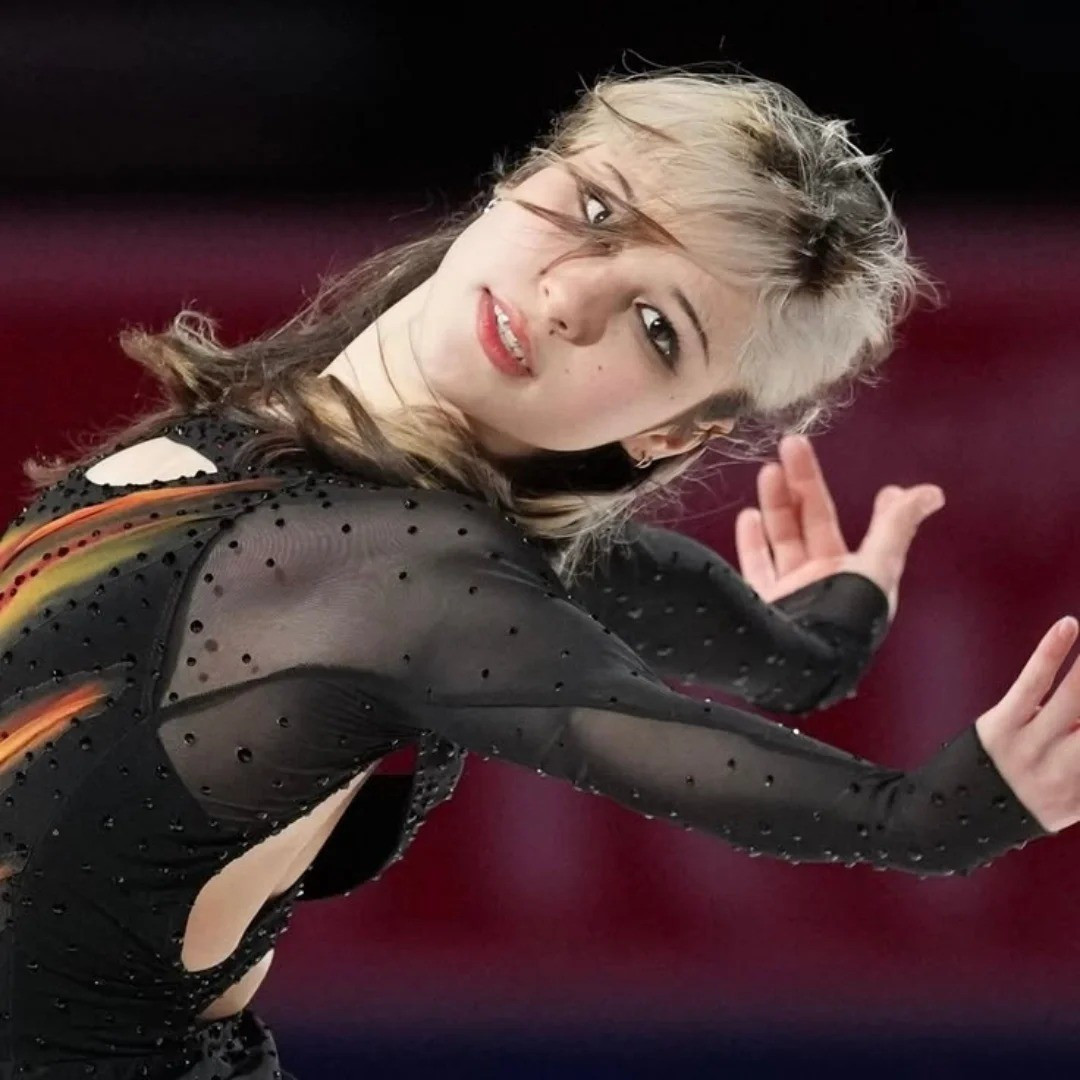 Dung mạo 'thiên thần băng' nổi loạn giúp Mỹ giải cơn khát vàng- Ảnh 12.