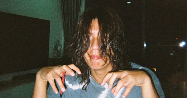 Nam diễn viên Việt đẹp đến mức được ví như Hứa Quang Hán, nay không khác gì người rừng 64296319314832321798275893495609437019349260n 135119 1772437185885 1772437186191974435746 558 26 1258 1363 crop 1772437285601226958333jpg