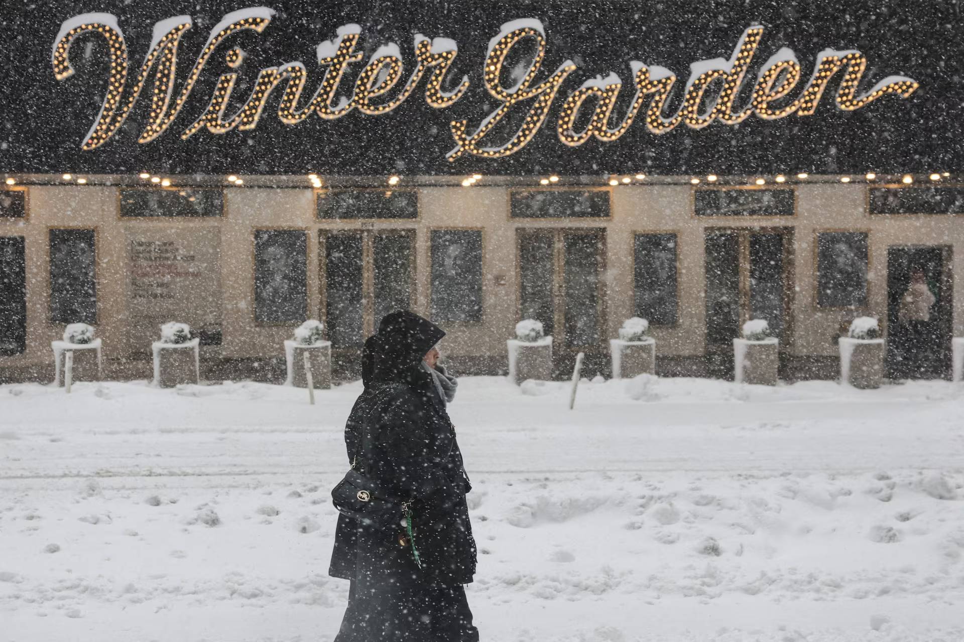 Phía sau khung cảnh New York trắng xóa như cổ tích những ngày này- Ảnh 10.