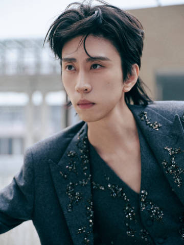 Cặp đôi Valentine showbiz lộ diện: Đã dọn về chung sống cùng nhau, bí mật bại lộ vì 1 chú cún- Ảnh 1.