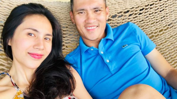 Clip bị bắt gặp lộ rõ thái độ Thuỷ Tiên - Công Vinh giữa tin đồn hôn nhân 833176314045422263600791570921315425058816n 1763376350553129553706 1763407893195 17634078935641828964518 17657906840421171252784 1765794649743 17657946500531960149431