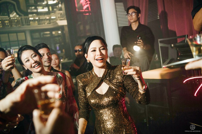 Điều phu nhân tỷ phú Johnathan Hạnh Nguyễn chỉ làm trong đám cưới ái nữ, 2 con dâu không có đặc quyền này!- Ảnh 5.