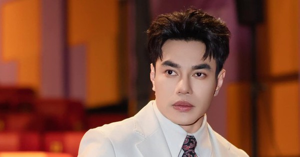 Cát-xê không ngờ của Lê Dương Bảo Lâm 8wd40zireb1 vasd2l9pno2 nf28b24lnx3 17695059623041900388364 1769517199421 17695172006792032582580 83 0 449 700 crop 1769517293249345654040jpg