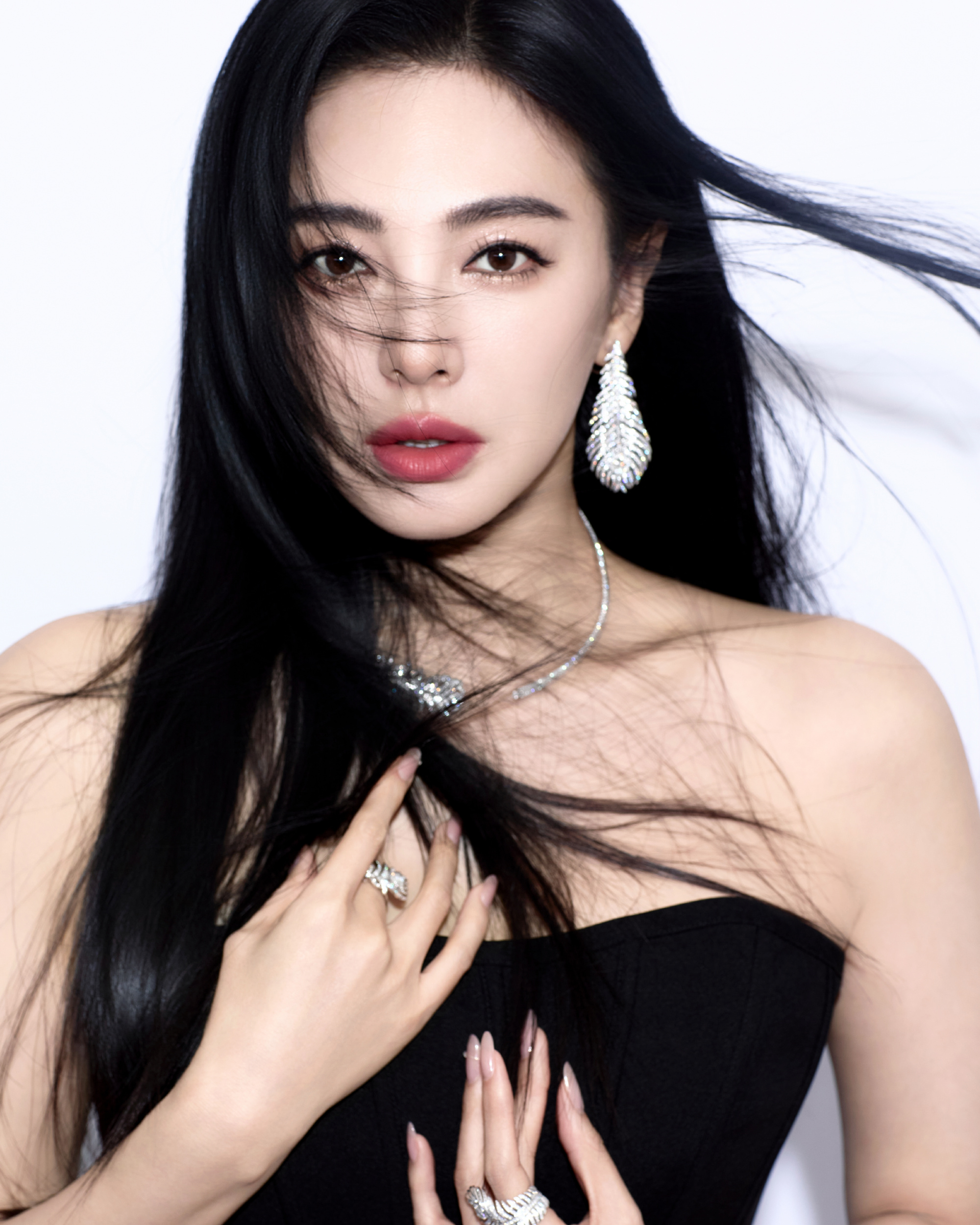 Đài truyền hình quốc gia cắt sóng triệt để nữ diễn viên K. đình đám lắm phốt- Ảnh 3. Đài truyền hình quốc gia cắt sóng triệt để nữ diễn viên K. đình đám lắm phốt- Ảnh 3.