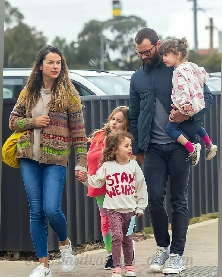 aa0dc0ed1a7cd12b695c0c62a022d810-1772371846717-1772371847214529460164 "Bỏng mắt" ngắm ảnh của Shin Min Ah và tài tử 50 Sắc Thái aa0dc0ed1a7cd12b695c0c62a022d810 1772371846717 1772371847214529460164