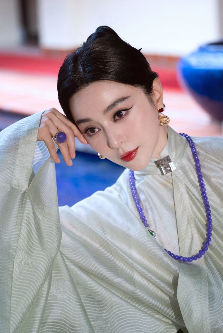 Mỹ nhân mang gương mặt định hình thẩm mỹ của cả đất nước: Visual thiên hạ vô song, nửa góc chết cũng không có- Ảnh 1.