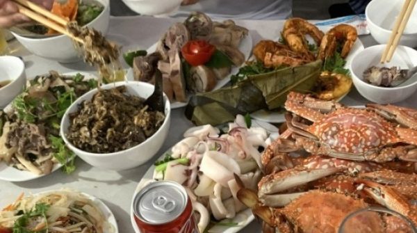 Nhà gái chi 200 triệu đồng làm đám cưới, lỗ 70 triệu vẫn thấy ấm lòng adt1766644366 nha gai chi 200 trieu dong lam dam c anh cat 3 2 auto cropjpg