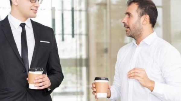 Nghe sếp khen 'bạn vất vả rồi', người EQ cao sẽ không bao giờ đáp 'không có gì' adt1767014881 eq 710 0 0 568 908 crop 13441 anh cat 3 2 auto cropjpg