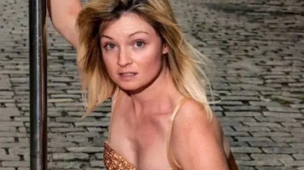 Hé lộ bí mật bên trong phòng VIP câu lạc bộ thoát y ở Mỹ adt1767237540 strip1a 0985 1429 9649 7882 anh cat 3 2 auto cropjpg