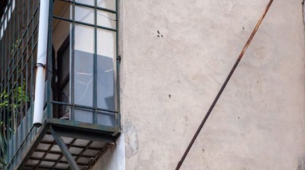 Tiếng cầu cứu lúc 23h khiến khu tập thể có đêm giao thừa khó quên adt1767349434 tieng cau cuu luc 23h khien khu tap anh cat 3 2 auto cropjpg