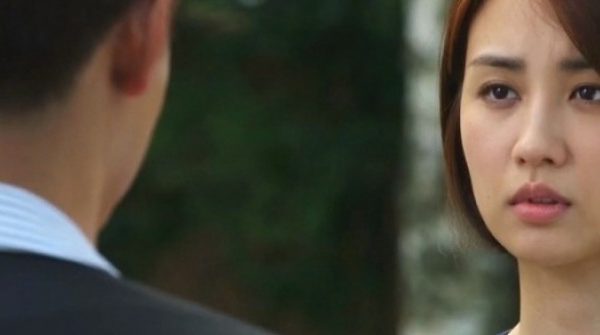 Chồng 'yếu' nhưng vẫn ngoại tình và cái kết oái oăm cho người vợ adt1767410302 tuc gian vi bi vo che ngheo 7 58887 anh cat 3 2 auto cropjpg