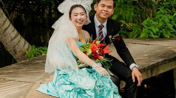 Cô dâu 10X tái hiện đám cưới miền Tây của bố mẹ hơn 30 năm trước adt1767598854 vy 9063 9084 17675 9141 9765 9310 anh cat 3 2 auto cropjpg