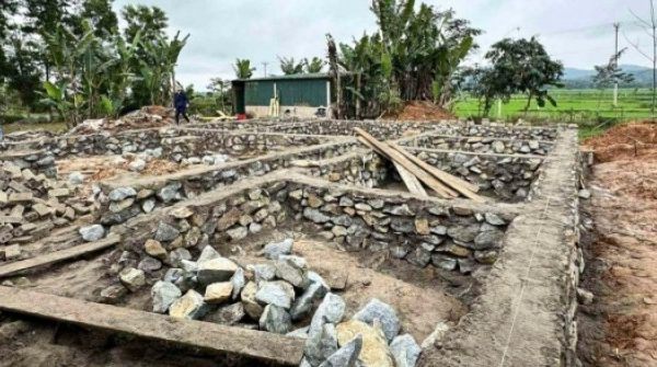 Ở TP.HCM 15 năm không mua nổi nhà, vợ chồng trẻ khăn gói về quê xây 'biệt phủ' adt1767858002 att8kjebjjdhpe3lt4jhpbwsbbcmcboahtge anh cat 3 2 auto cropjpg