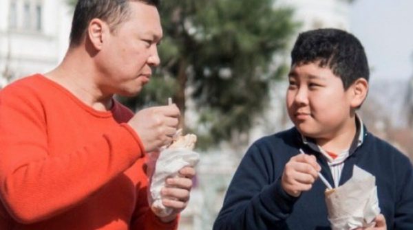 Tin lời hàng xóm đồn, chồng đưa con đi xét nghiệm ADN rồi nhận cú sốc lớn nhất đời mình adt1768209140 xet nghiem adn 1966 0 0 504 807 crop anh cat 3 2 auto cropjpg