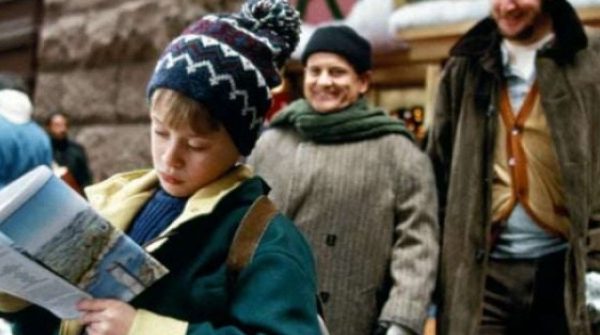 Sao nam "Ở nhà một mình" bị buộc tội mua dâm adt1768295967 70 7f8e 11ed 9e9f 598e99c5ef1c 1154 anh cat 3 2 auto cropjpg