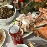 Cầm 300 nghìn mừng cưới bạn, cô gái vội đổi phong bì khi thấy mâm cỗ adt1768448469 cam 300 nghin mung cuoi ban co gai v anh cat 3 2 auto cropjpg