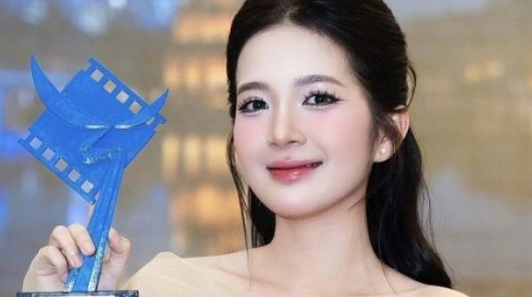 Ngọc Huyền - 'hotgirl sư phạm' thành diễn viên triển vọng adt1768611132 nguyen hoang ngoc huyen 4077 3318 5 anh cat 3 2 auto cropjpg