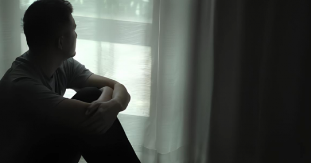 Vợ ngoại tình, mẹ vợ nói tôi sai nhiều hơn vì không biết chiều chuộng, quan tâm adt1768794234 gettyimages 7031 640x640 1 1 01 anh cat 3 2 auto croppng 1