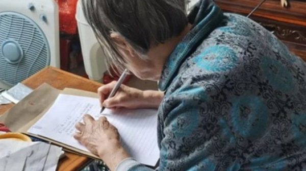 Bi kịch tuổi già: Nhờ con trai giữ tiền, cụ bà ôm hối hận muộn màng adt1768809519 tuoi gia 22891 anh cat 3 2 auto cropjpg