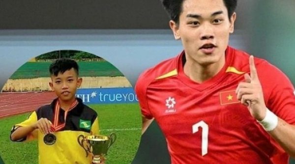 Loạt ảnh thời còn là 'Bắc còi' của tiền đạo U23 Việt Nam adt1768895812 thiet ke chua co ten 4 1534 1542 anh cat 3 2 auto cropjpg