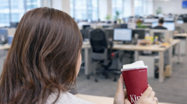 Quen lối sống hưởng thụ, tôi chần chừ sinh con adt1769044269 chatgptimage21thg12026 1 5596 2113 6 anh cat 3 2 auto croppng